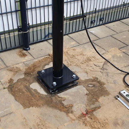 AlarmsysteemExpert.nl Ronde cameramast met kantelanker 3 meter Ø 90mm